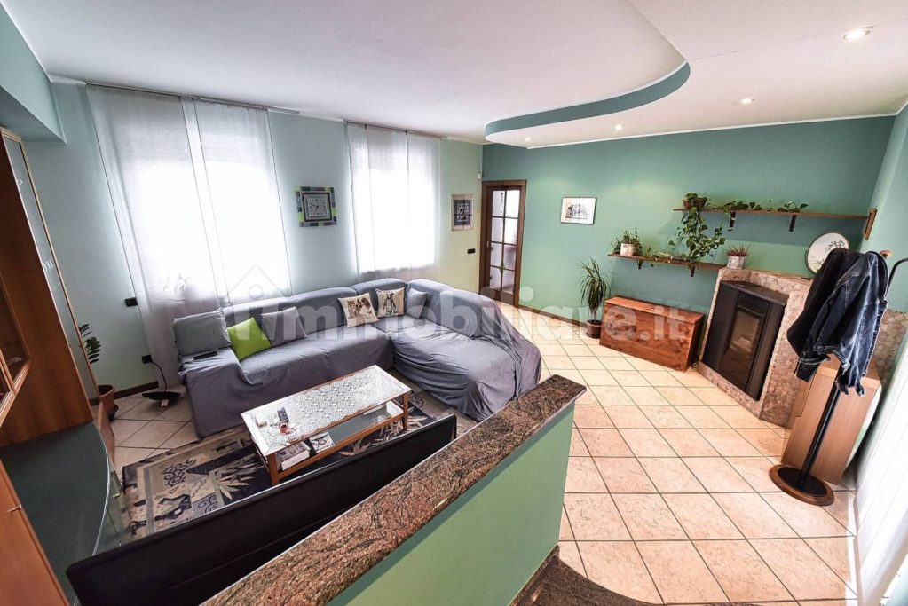 € 199.000Quadrilocale via 20 Settembre 42, Centro, Cerro Maggiore